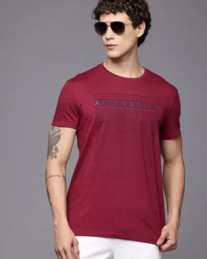 Men Typography Printed Slim Fit T-Shirt